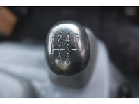 いすゞエルフパッカー車（塵芥車）小型（2t・3t）[写真37]