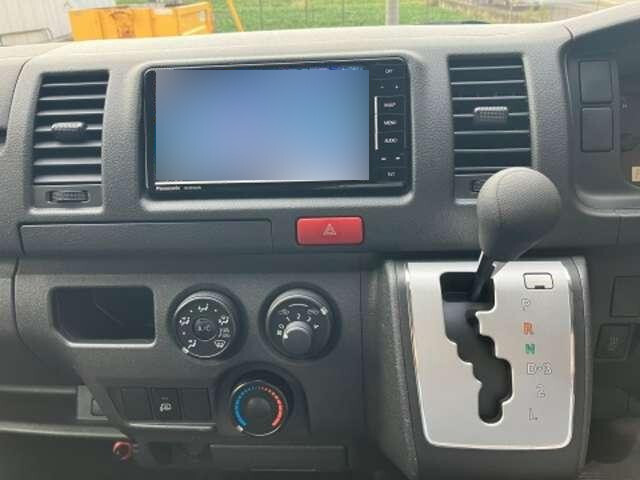 トヨタハイエース冷凍車（冷蔵車）小型（2t・3t）[写真09]