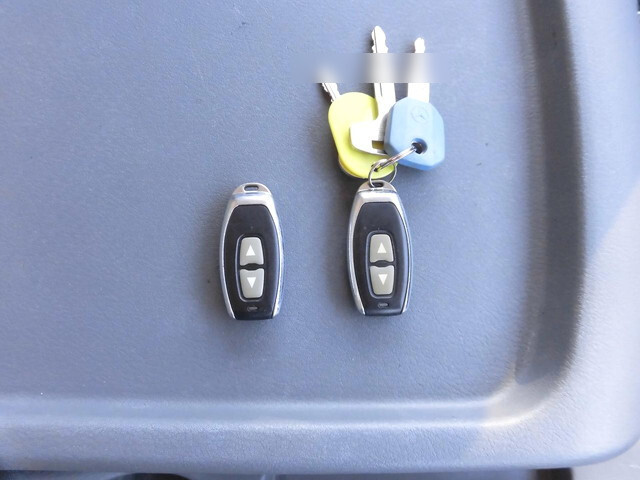 三菱ふそうファイターアルミウイング中型（4t）[写真11]