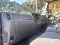 いすゞフォワードクレーン6段中型（4t）[写真12]