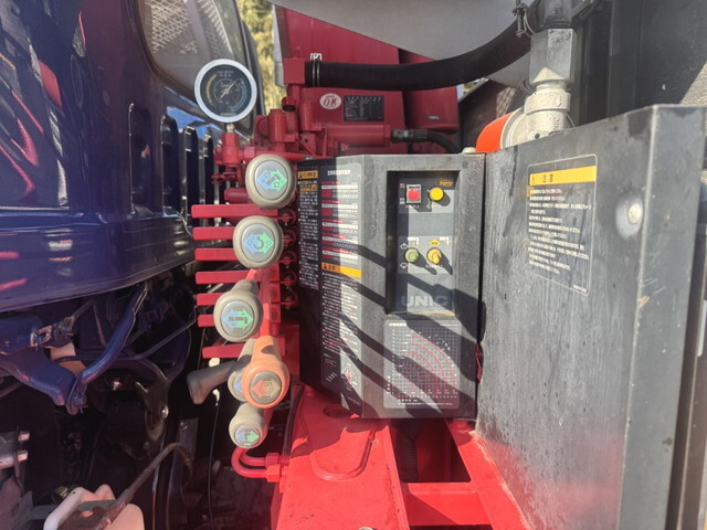 いすゞフォワードクレーン6段中型（4t）[写真15]