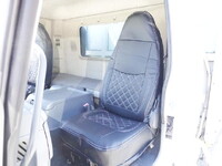 三菱ふそうファイターアルミウイング増トン（6t・8t）[写真24]