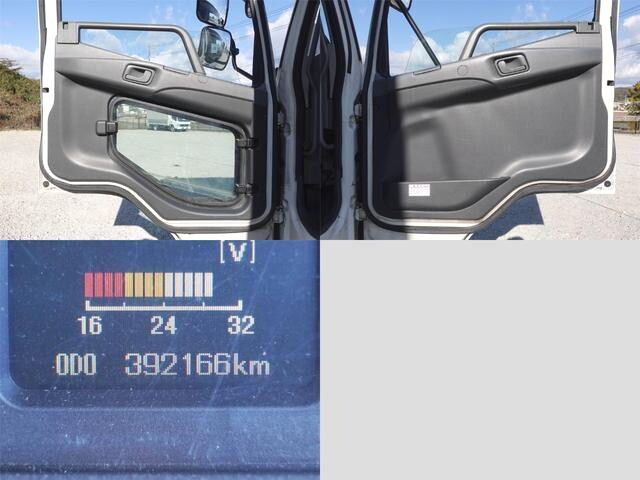 三菱ふそうファイターアルミウイング増トン（6t・8t）[写真25]