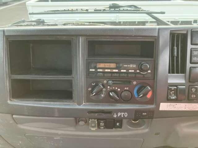 いすゞフォワード深ダンプ（土砂禁ダンプ）中型（4t）[写真14]