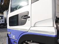 UDトラックスクオン冷凍車（冷蔵車）大型（10t）[写真10]