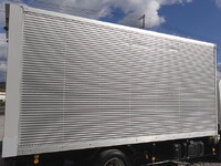 いすゞエルフアルミバン小型（2t・3t）[写真06]