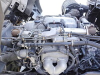 いすゞギガアルミウイング大型（10t）[写真14]