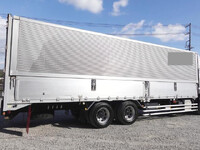 いすゞギガアルミウイング大型（10t）[写真06]