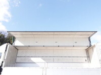 いすゞギガアルミウイング大型（10t）[写真10]