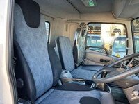 日産コンドル平ボディ中型（4t）[写真16]