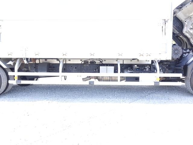 いすゞフォワードアルミウイング中型（4t）[写真16]