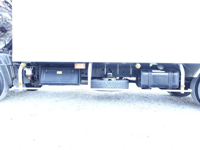 日野レンジャーアルミバン中型（4t）[写真15]