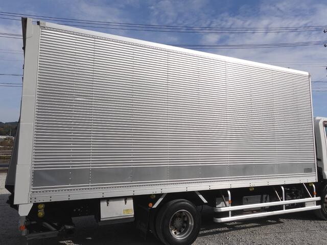 いすゞフォワードアルミバン中型（4t）[写真06]