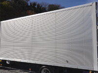 マツダエルフアルミバン小型（2t・3t）[写真11]