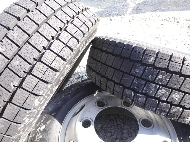 マツダエルフアルミバン小型（2t・3t）[写真06]