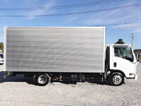 マツダエルフアルミバン小型（2t・3t）[写真09]