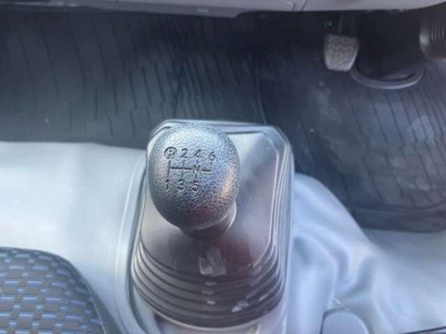 日野デュトロダブルキャブ（Wキャブ）小型（2t・3t）[写真15]