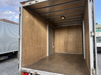 日産アトラスアルミバン小型（2t・3t）[写真11]