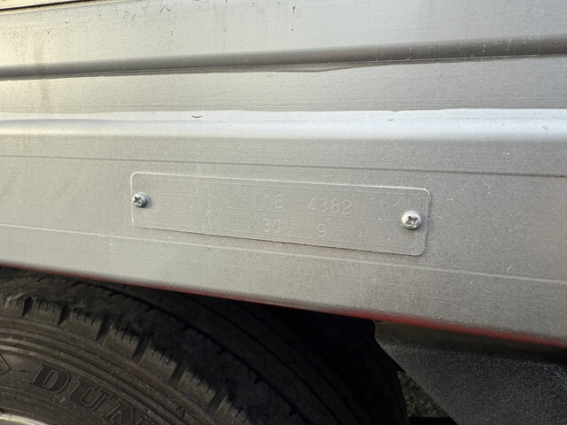 日産アトラスアルミバン小型（2t・3t）[写真18]