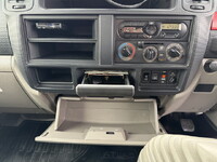 日産アトラスアルミバン小型（2t・3t）[写真34]