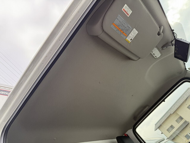 日産アトラスアルミバン小型（2t・3t）[写真36]