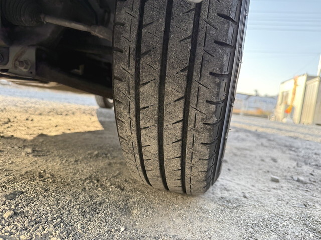 トヨタライトエース平ボディ小型（2t・3t）[写真18]