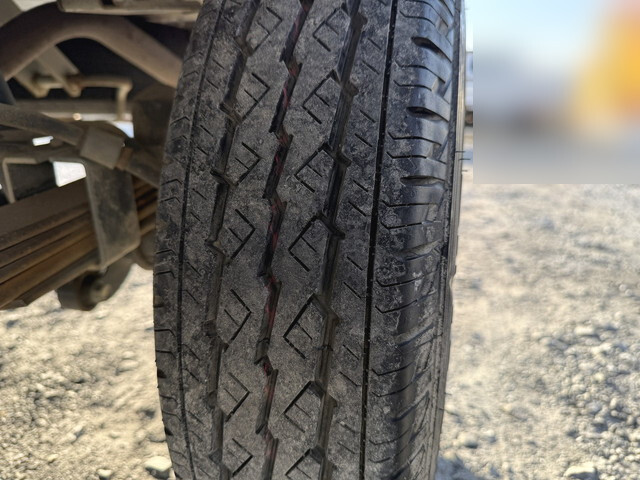 トヨタライトエース平ボディ小型（2t・3t）[写真23]