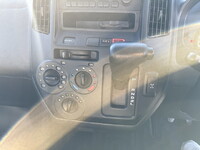 トヨタライトエース平ボディ小型（2t・3t）[写真31]