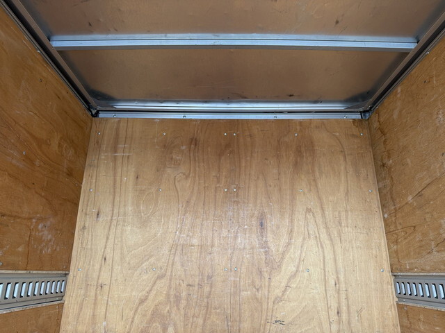 トヨタダイナパネルバン小型（2t・3t）[写真12]