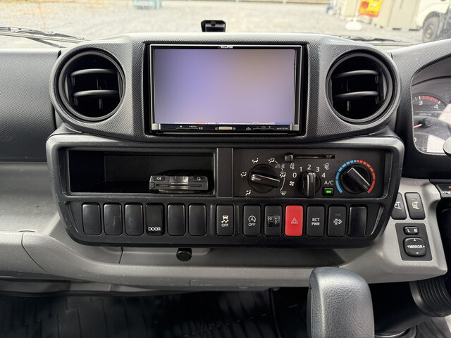 トヨタダイナパネルバン小型（2t・3t）[写真35]