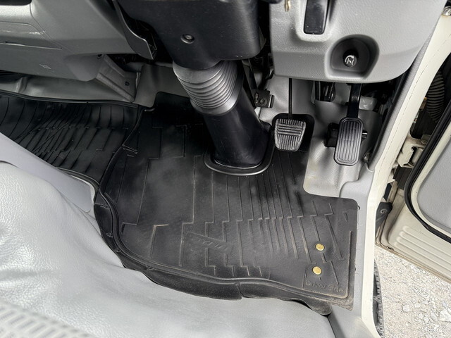 トヨタダイナパネルバン小型（2t・3t）[写真37]