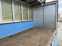 トヨタトヨエースアルミウイング小型（2t・3t）[写真17]