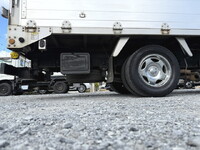 トヨタトヨエースアルミウイング小型（2t・3t）[写真27]