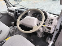 トヨタトヨエースアルミウイング小型（2t・3t）[写真31]