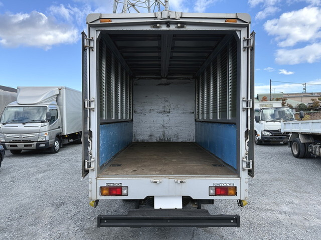 トヨタトヨエースアルミウイング小型（2t・3t）[写真07]