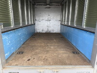 トヨタトヨエースアルミウイング小型（2t・3t）[写真10]