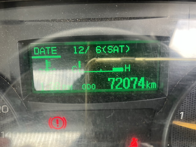 三菱ふそうキャンターダンプ小型（2t・3t）[写真23]