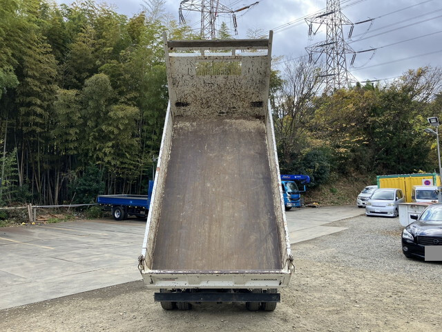 三菱ふそうキャンターダンプ小型（2t・3t）[写真09]