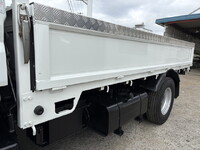 三菱ふそうキャンター平ボディ小型（2t・3t）[写真15]