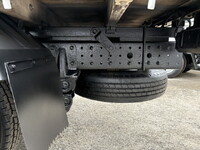 三菱ふそうキャンター平ボディ小型（2t・3t）[写真18]