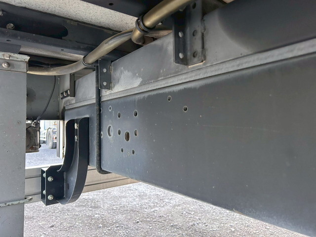 日野レンジャーアルミウイング中型（4t）[写真37]