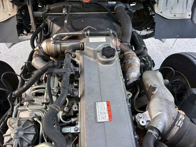 日野レンジャーアルミウイング中型（4t）[写真05]