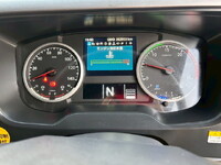 UDトラックスクオンアルミウイング大型（10t）[写真25]