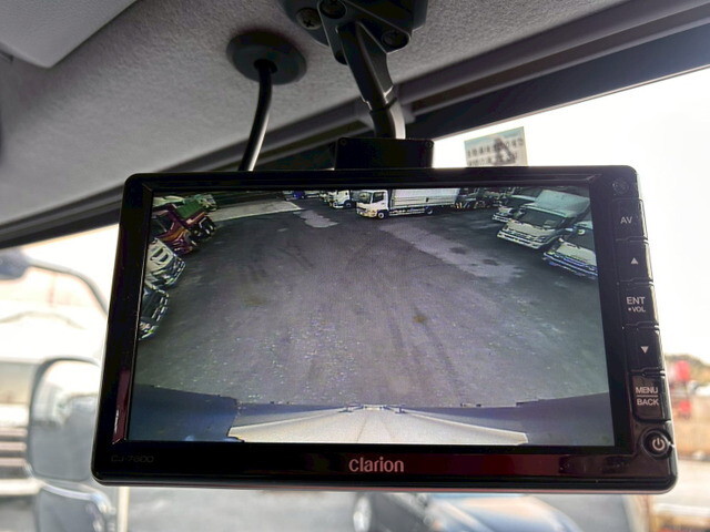 UDトラックスクオンアルミウイング大型（10t）[写真30]