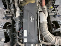 UDトラックスクオンアルミウイング大型（10t）[写真06]