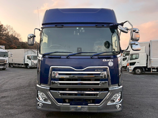 UDトラックスクオンアルミウイング大型（10t）[写真06]