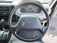 トヨタダイナパネルバン小型（2t・3t）[写真05]