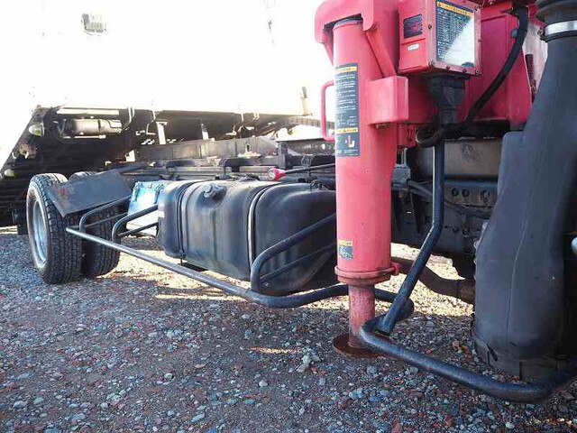 UDトラックスコンドルセーフティクレーン3段小型（2t・3t）[写真14]