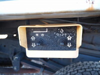 UDトラックスコンドルセーフティクレーン3段小型（2t・3t）[写真18]