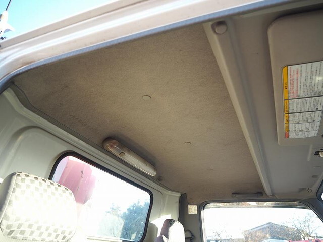 UDトラックスコンドルセーフティクレーン3段小型（2t・3t）[写真35]